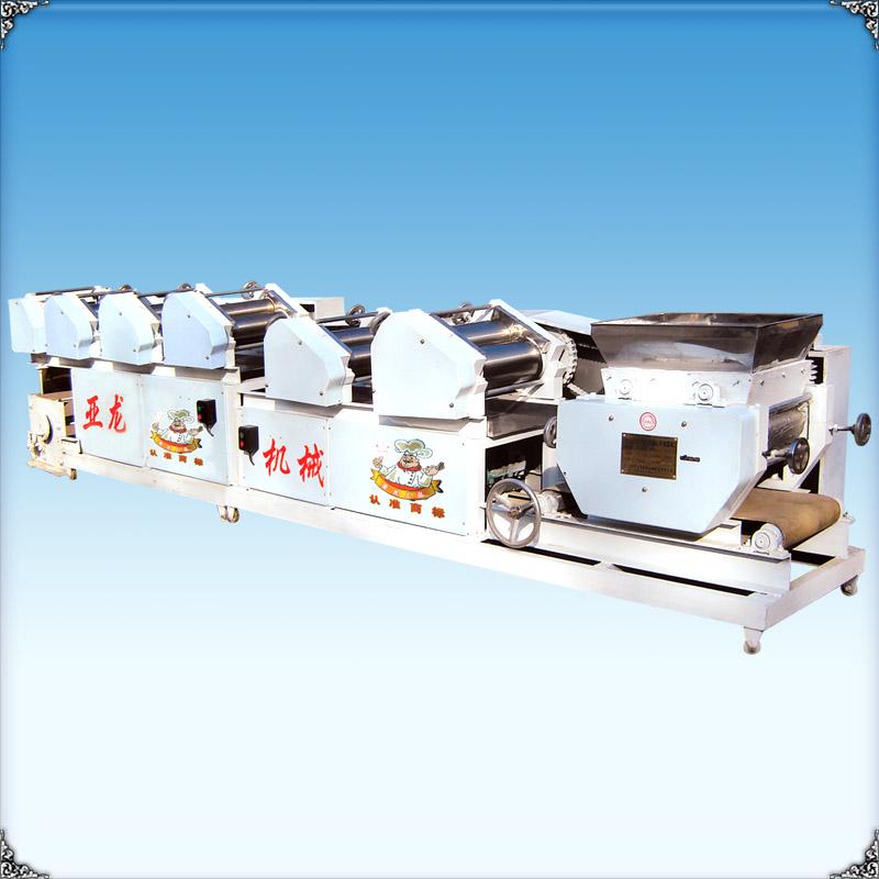 供應(yīng)漢中壓面機(jī)機(jī)器人刀削面機(jī)掛面機(jī)廠