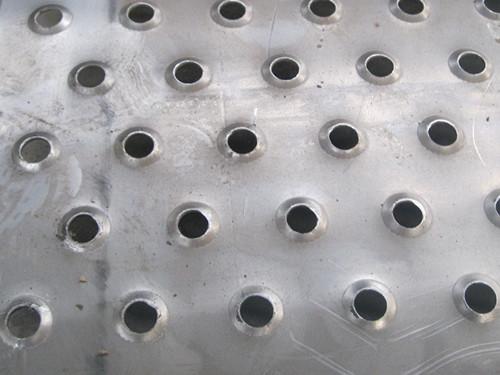 供應鱷魚嘴防滑板 沖孔防滑板 防滑沖孔板