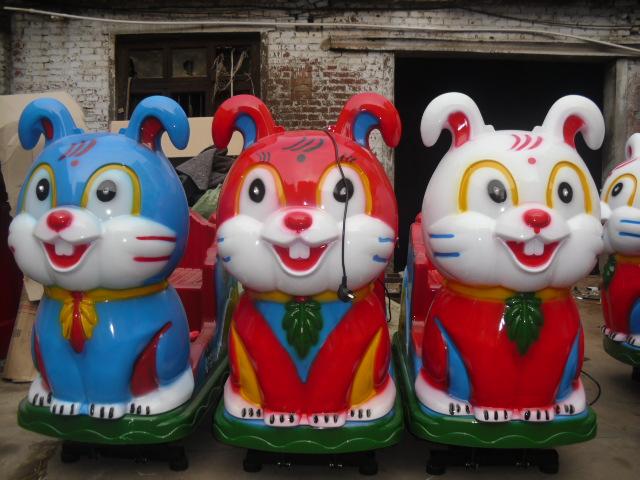 供應(yīng)延安志丹灰太*系列一元投幣搖搖車美羊羊系列一元投幣搖擺機銷售價格