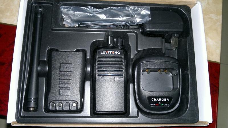 供應(yīng)連云港對(duì)講機(jī)批發(fā)商