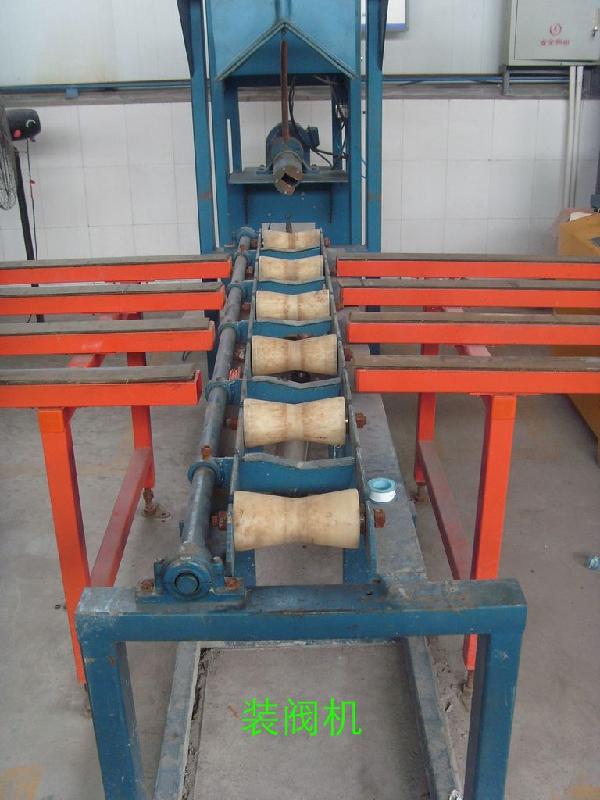 供應(yīng)瓶閥裝卸機(jī)