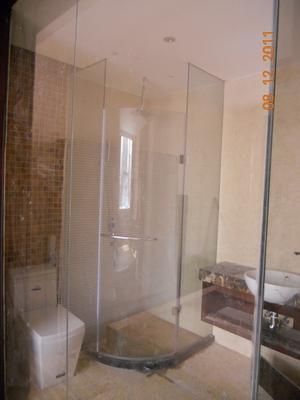 供應(yīng)精裝修簡易淋浴房