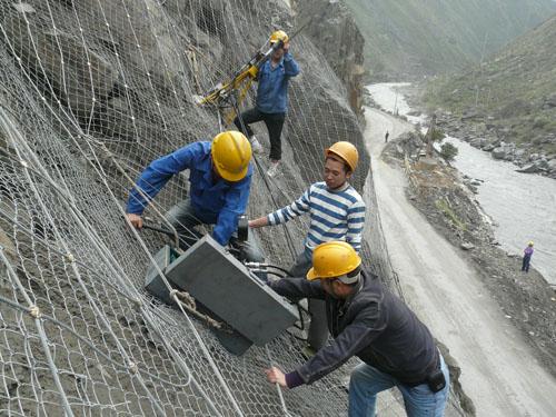 供應柔性SNS邊坡防護網