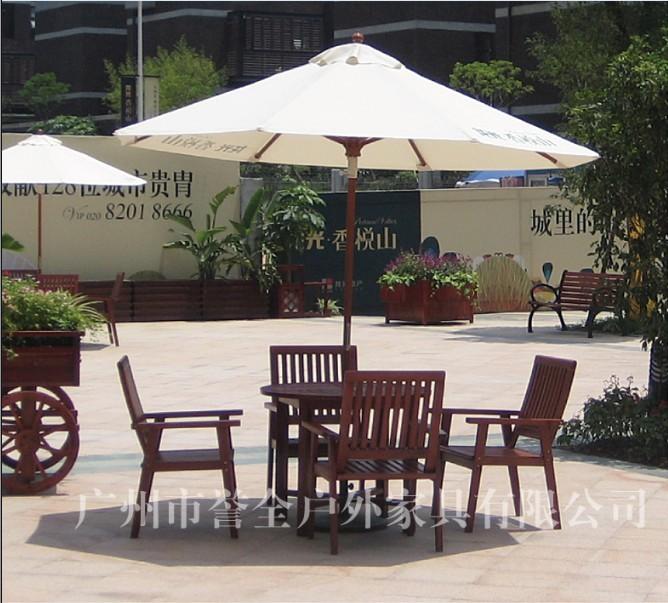 供應采用優(yōu)質(zhì)實木戶外家具