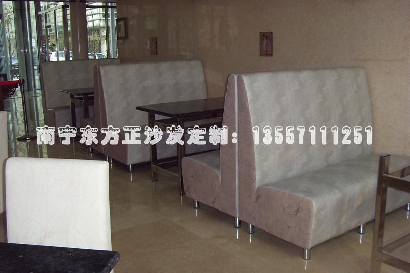 供應(yīng)隆安酒吧卡座定做，隆安卡座沙發(fā)廠，隆安休閑吧卡座，隆安沙發(fā)廠