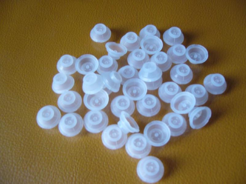 供應(yīng)東莞*頭耳機硅膠套塞帽，東莞優(yōu)質(zhì)耳機硅膠套批發(fā)商，廠家直銷