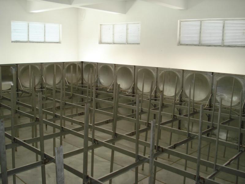 長治不銹鋼水箱內(nèi)部結(jié)構(gòu)圖片