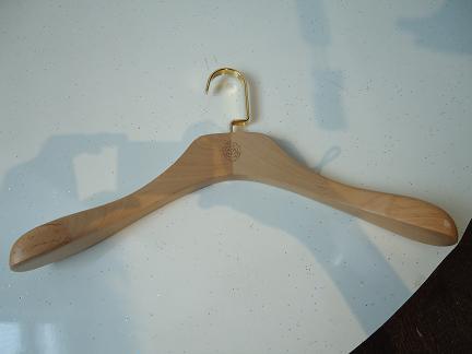 供應(yīng)展示褲衫夾板衣架/實木*衣架