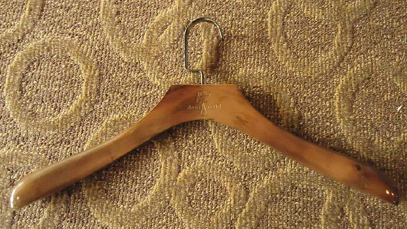 高檔男裝衣架//服裝道具展示衣架圖片