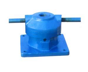 高質(zhì)量高平推螺桿式啟閉機(jī)圖片