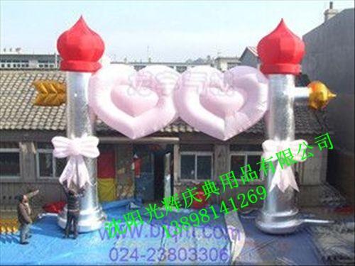 沈陽彩虹門廠家沈陽氣模圖片