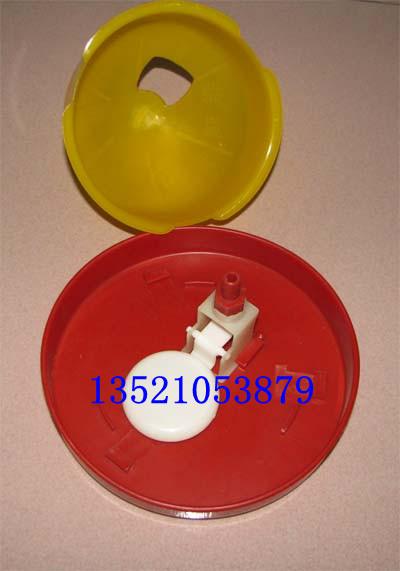 供應(yīng)內(nèi)蒙雛雞*飲水器 內(nèi)蒙自動飲水器