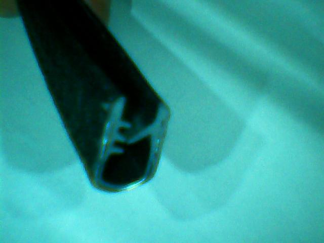 供應(yīng)各種箱柜密封條