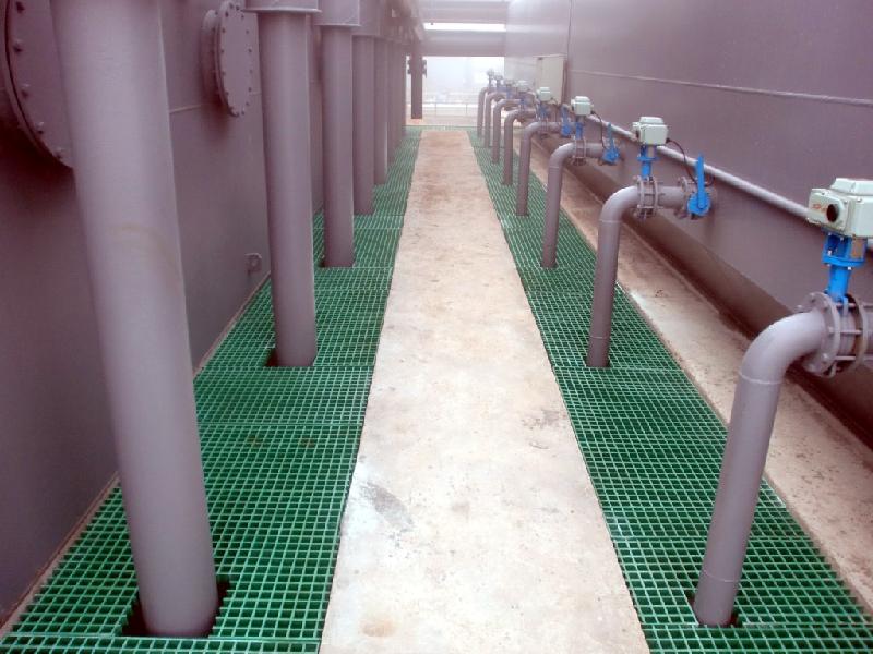 包頭平臺(tái)踏步板--雙鈺鋼格柵踏步板廠家