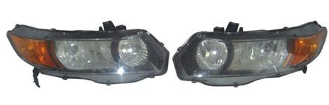 供應(yīng)汽車車燈模具制造的價(jià)格，汽車車燈模具廠家報(bào)價(jià)，車燈模具的價(jià)格