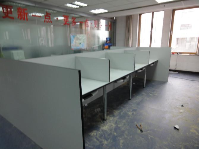 供應(yīng)青島辦公家具生產(chǎn)青島辦公屏風(fēng)生產(chǎn)