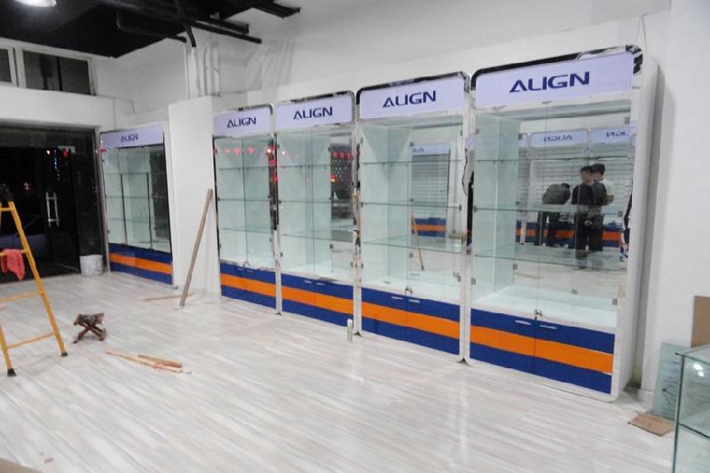 供應(yīng)青島烤漆展柜制作青島商場展示柜設(shè)計(jì)展柜制作*報(bào)價(jià)