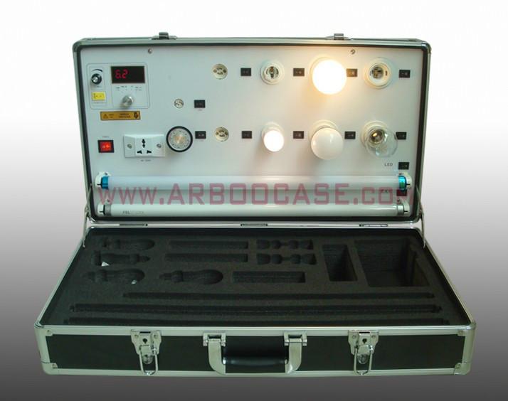 供應(yīng)哪里有*的LED演示箱LED展箱