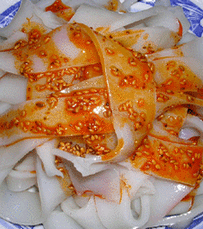 供應(yīng)多功能涼粉機(jī)，山東新款涼粉機(jī)，涼皮機(jī)