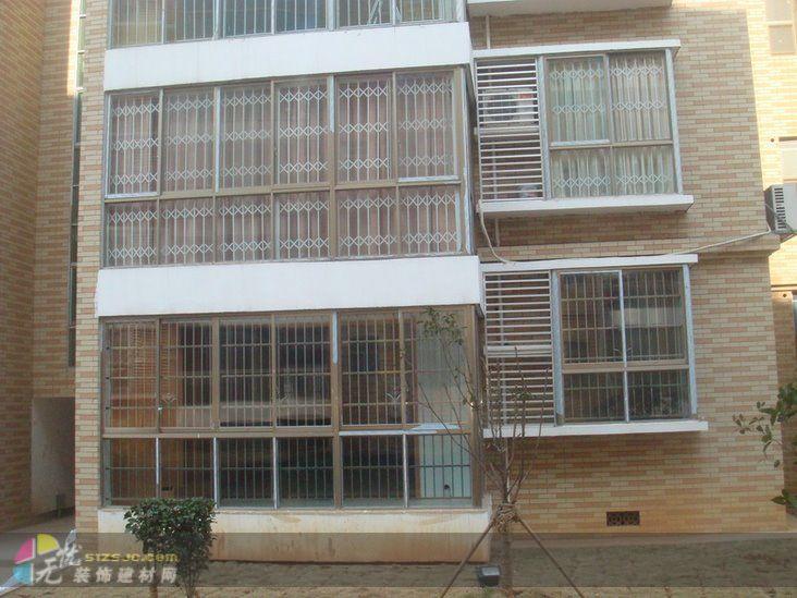 供應(yīng)內(nèi)置折疊防盜窗-承接防盜窗工程