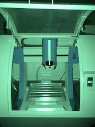 供應(yīng)深圳小型精雕機(jī)