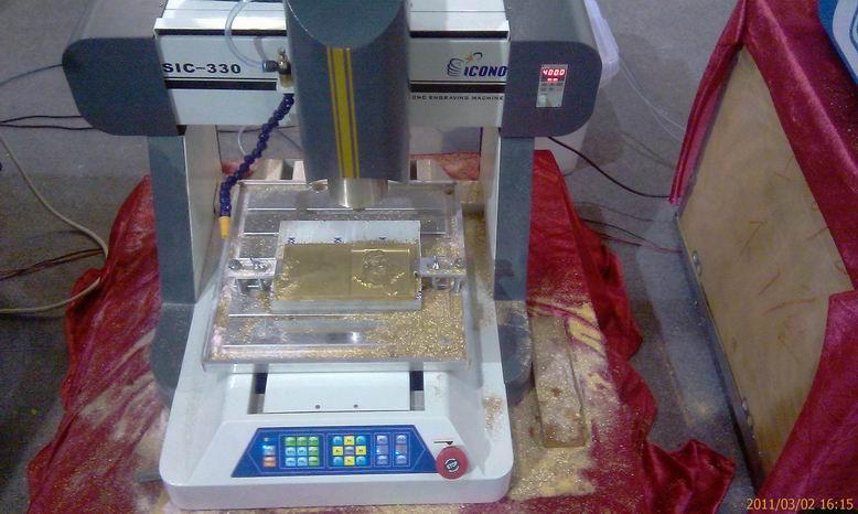 深圳剛性好的小型雕刻機(jī)圖片