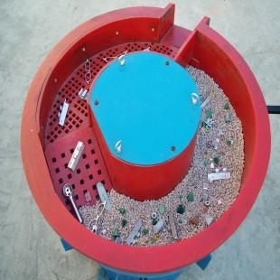 供應(yīng)五金零件拋光研磨振動(dòng)機(jī)