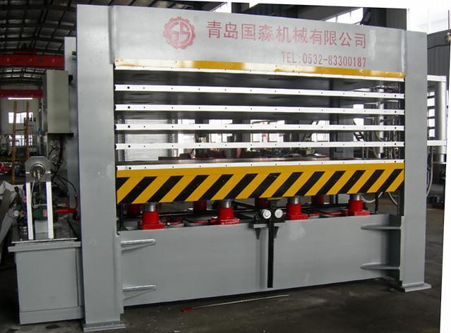 供應(yīng)五層貼面熱壓機(jī)