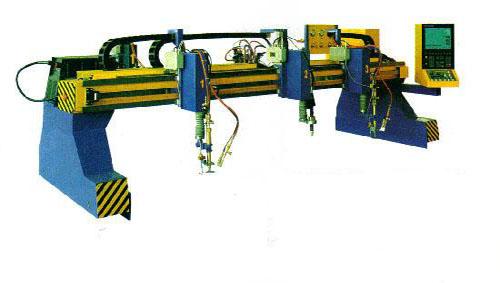 數(shù)控等離子切割機(jī)圖片