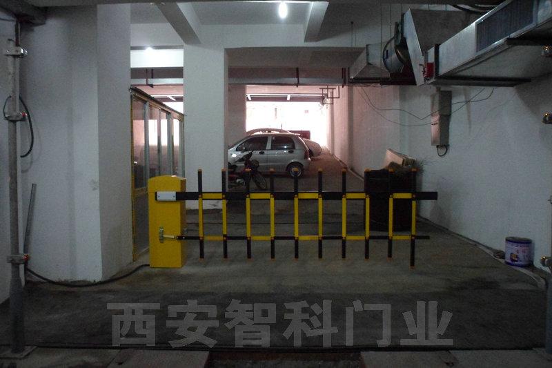 供應(yīng)道閘停車場(chǎng)收費(fèi)系統(tǒng)，道閘停車場(chǎng)收費(fèi)系統(tǒng)供應(yīng)商