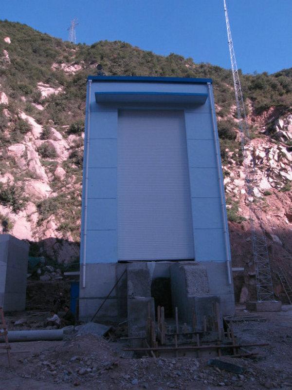 供應(yīng)榆林保溫電動(dòng)卷簾門(mén)