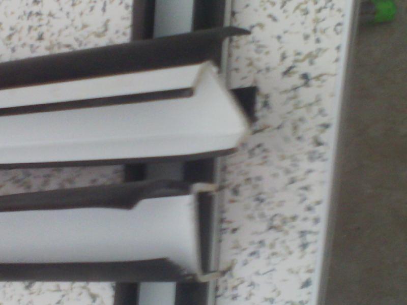 山東車廂密封條價(jià)錢圖片