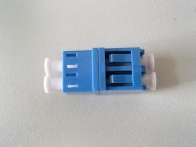 供應(yīng)LC-LC單聯(lián)光纖適配器廠商，LC-LC單聯(lián)光纖適配器價(jià)格