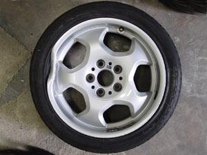 奧迪胎鈴輪轂修復翻新汽車胎鈴輪轂修復翻新