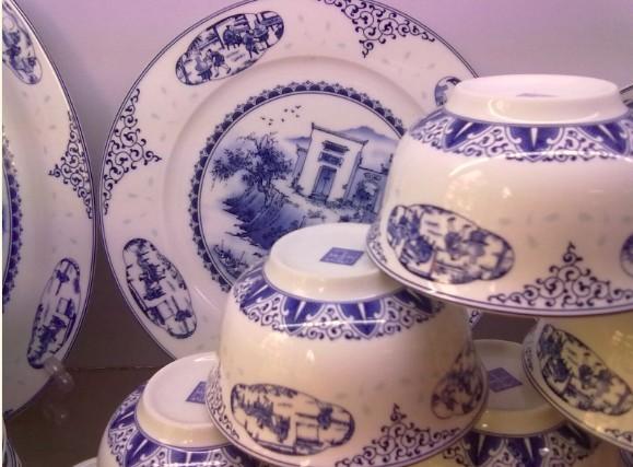 供應(yīng)骨瓷餐具加工生產(chǎn)特制定做定制批發(fā)景德鎮(zhèn)陶瓷餐具廠家報(bào)價(jià)案例圖片