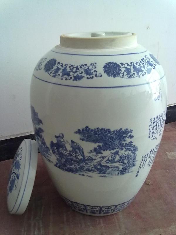 供應(yīng)陶瓷酒瓶陶瓷酒壇景德鎮(zhèn)陶瓷定做景德鎮(zhèn)酒瓶酒壇供應(yīng)定做訂制加工