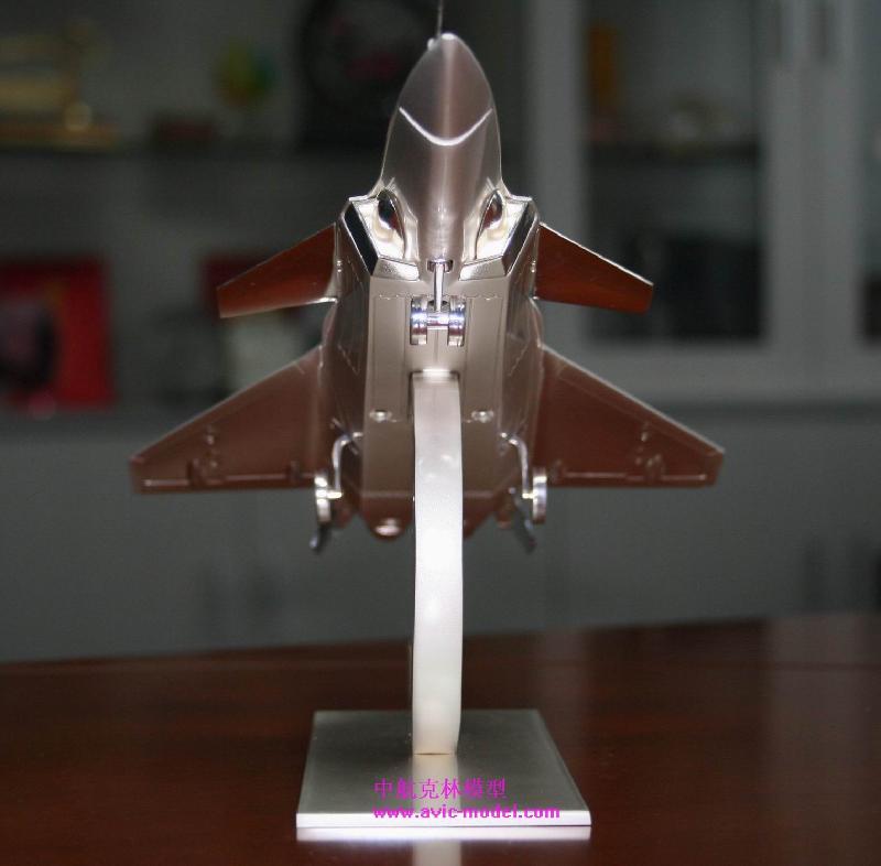 供應(yīng)深圳殲20飛機(jī)模型供貨商，深圳飛機(jī)模型研究所，飛機(jī)模型生產(chǎn)廠家
