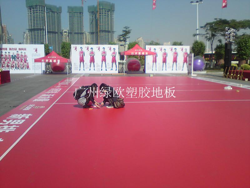 供應(yīng)廣州排球球場(chǎng)PVC運(yùn)動(dòng)地板方案場(chǎng)