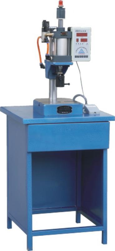 供應(yīng)上*精密氣動沖床氣動沖壓機壓機