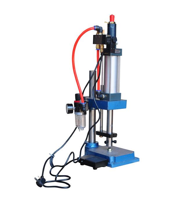 小型壓力機(jī)金龜牌的圖片