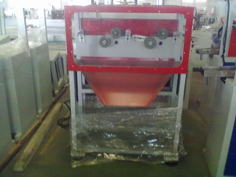 供應(yīng)藤條打毛機