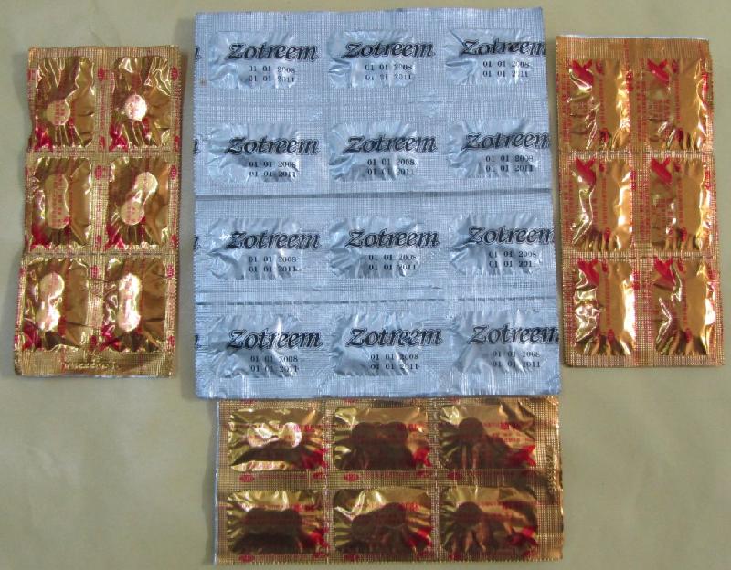 軟鋁包裝機(jī)雙鋁鋁鋁包裝機(jī)圖片