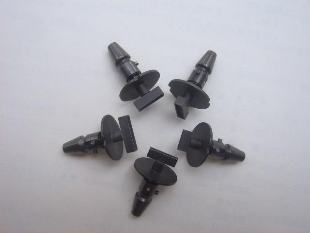 供應深圳的三星吸嘴廠家報價