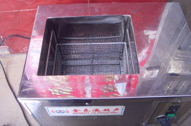 供應(yīng)二手金泰瀛單槽超聲波清洗機(jī)JTA-1004