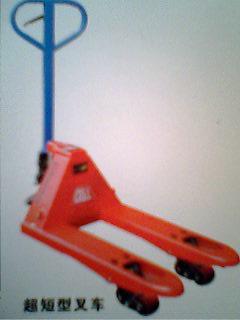 供應(yīng)超短型克萊斯叉車