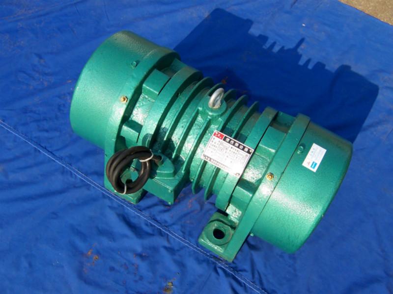 供應(yīng)江蘇振動(dòng)電機(jī)