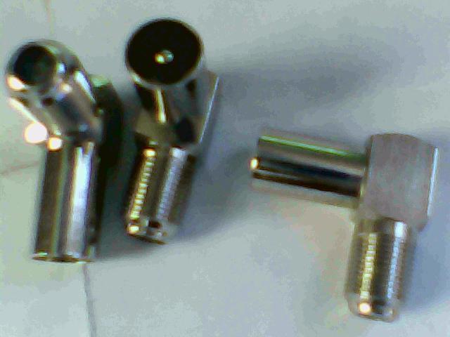 供應(yīng)：冷壓F頭RG6，接插件，連接器，冷壓頭，螺紋F頭，擠壓頭，配件