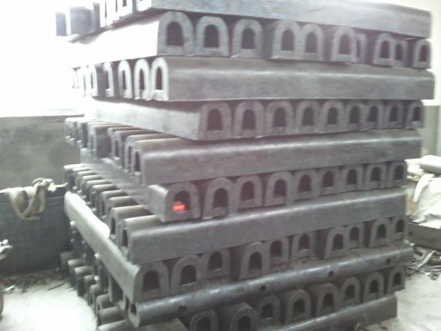 供應(yīng)*橡膠護(hù)舷