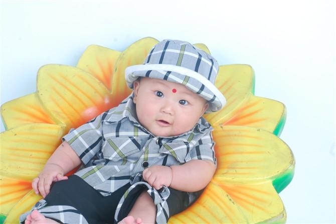 供應(yīng)天津清水模板