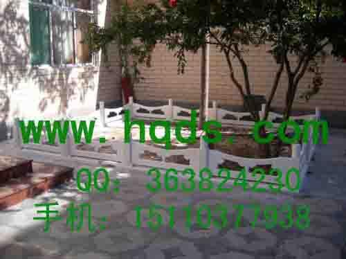 供應山西環(huán)球雕塑供應石雕涼亭玻璃鋼卡通，玻璃鋼彩繪，游樂園玻璃鋼卡通